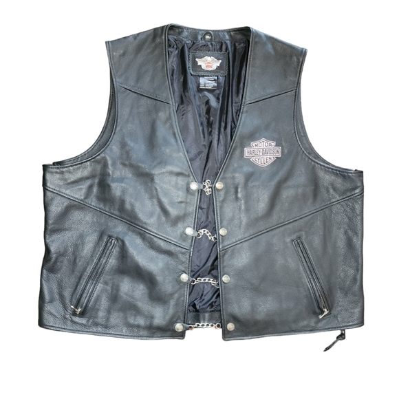 NWOT Harley Davidson black leather vest with added chain - Main Image